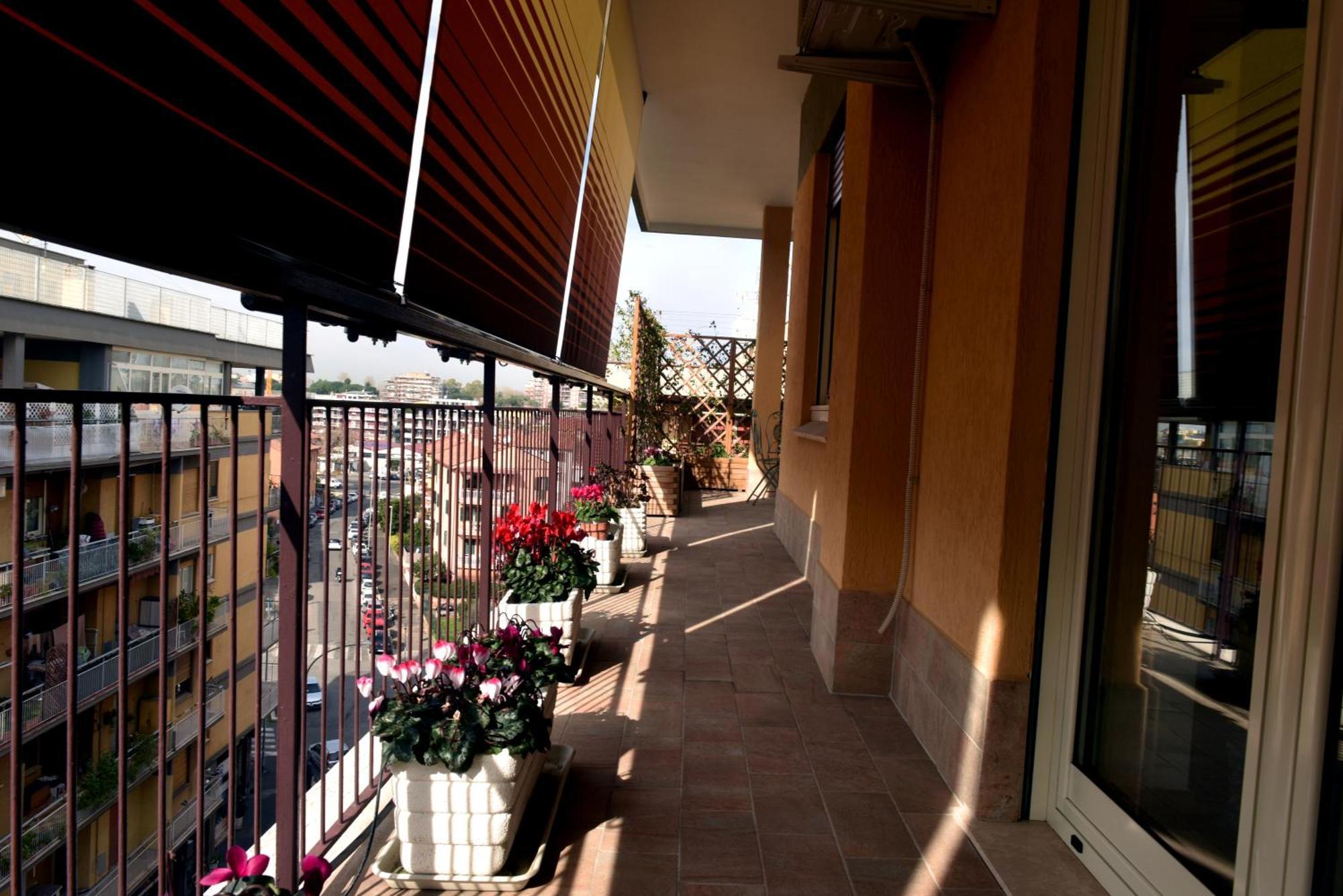 In Terrazza Da Giusy Bed & Breakfast Рим Екстериор снимка