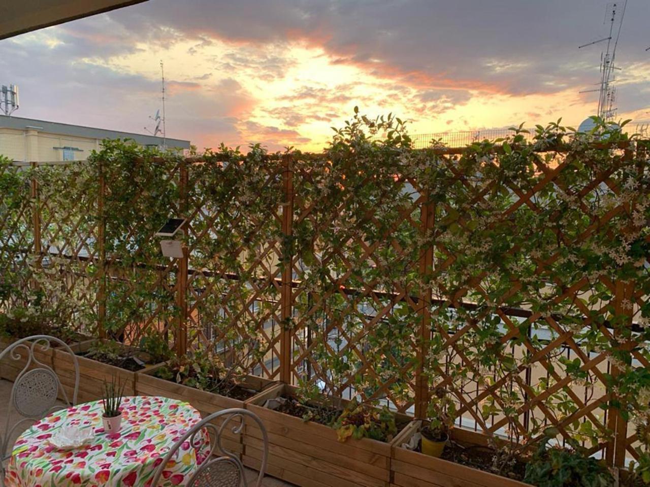 In Terrazza Da Giusy Bed & Breakfast Рим Екстериор снимка